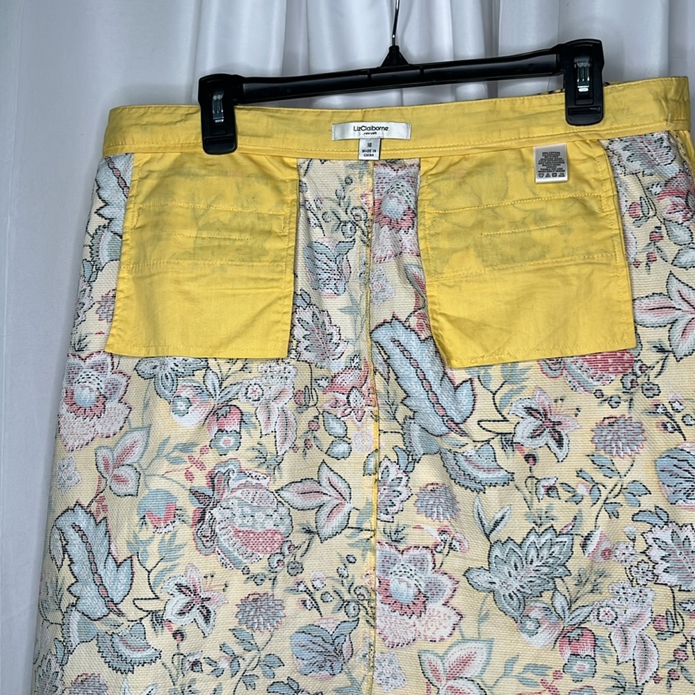 Liz Claiborne New York A-line Flower skirt Plus Size 16 - Picture 11 of 11